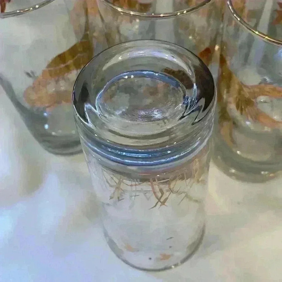 Set of 8 Vintage Ducks  in Flight High Ball Glasses, Gold Mallards - Picture 5 of 15